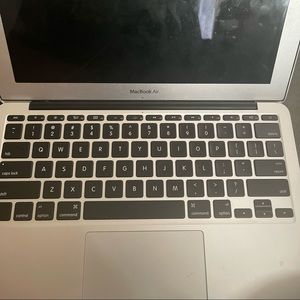 MacBook Air Core i5